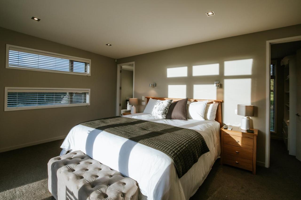 Mt Gold Retreat - Sleeps 8 - Spa Pool - Tennis Court Wanaka Exterior foto